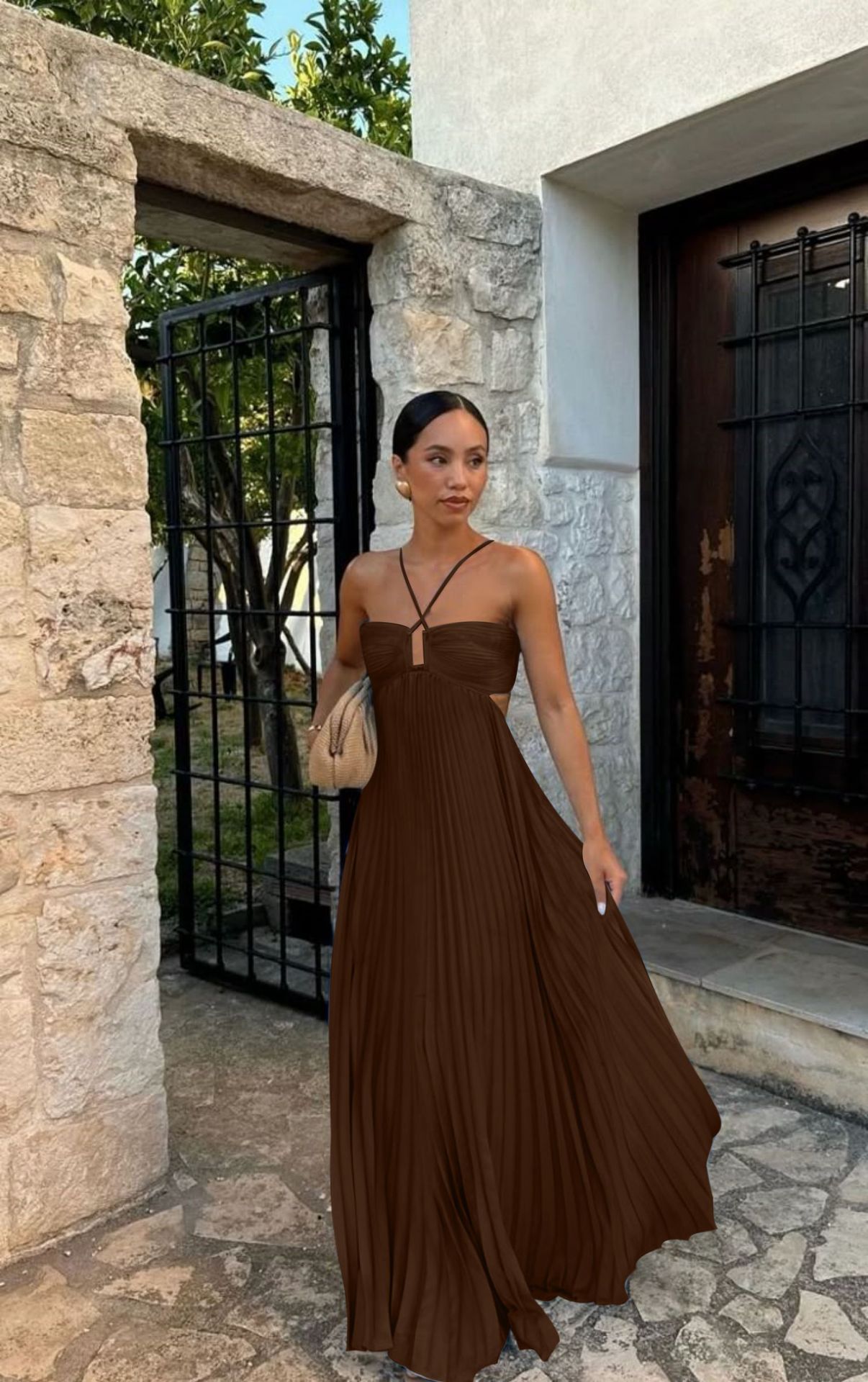 Robe Longue Chic à Bretelles – Élégance Moderne