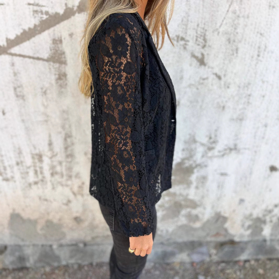 Ensemble Femme Mode – Détail Dentelle Raffiné