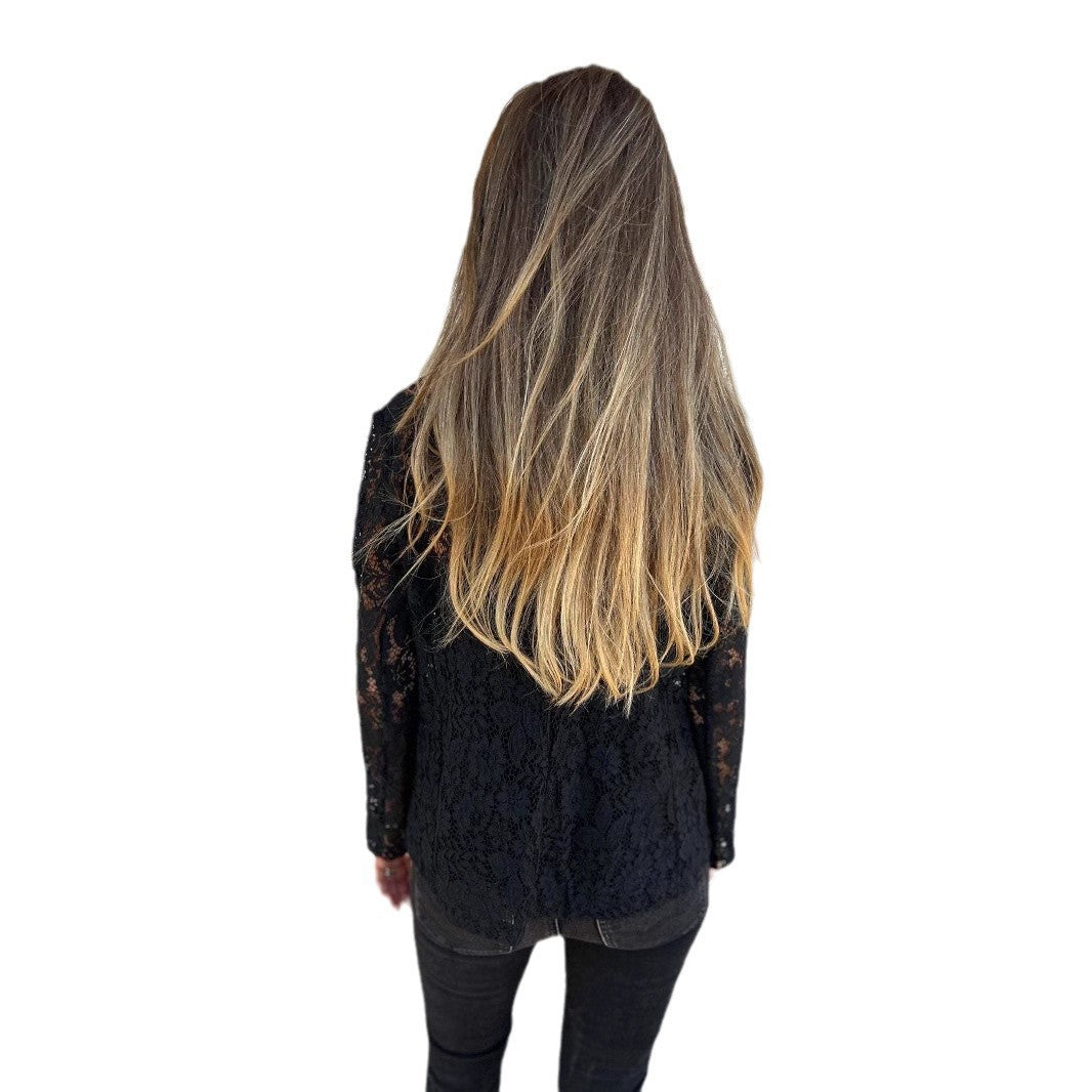 Ensemble Femme Mode – Détail Dentelle Raffiné